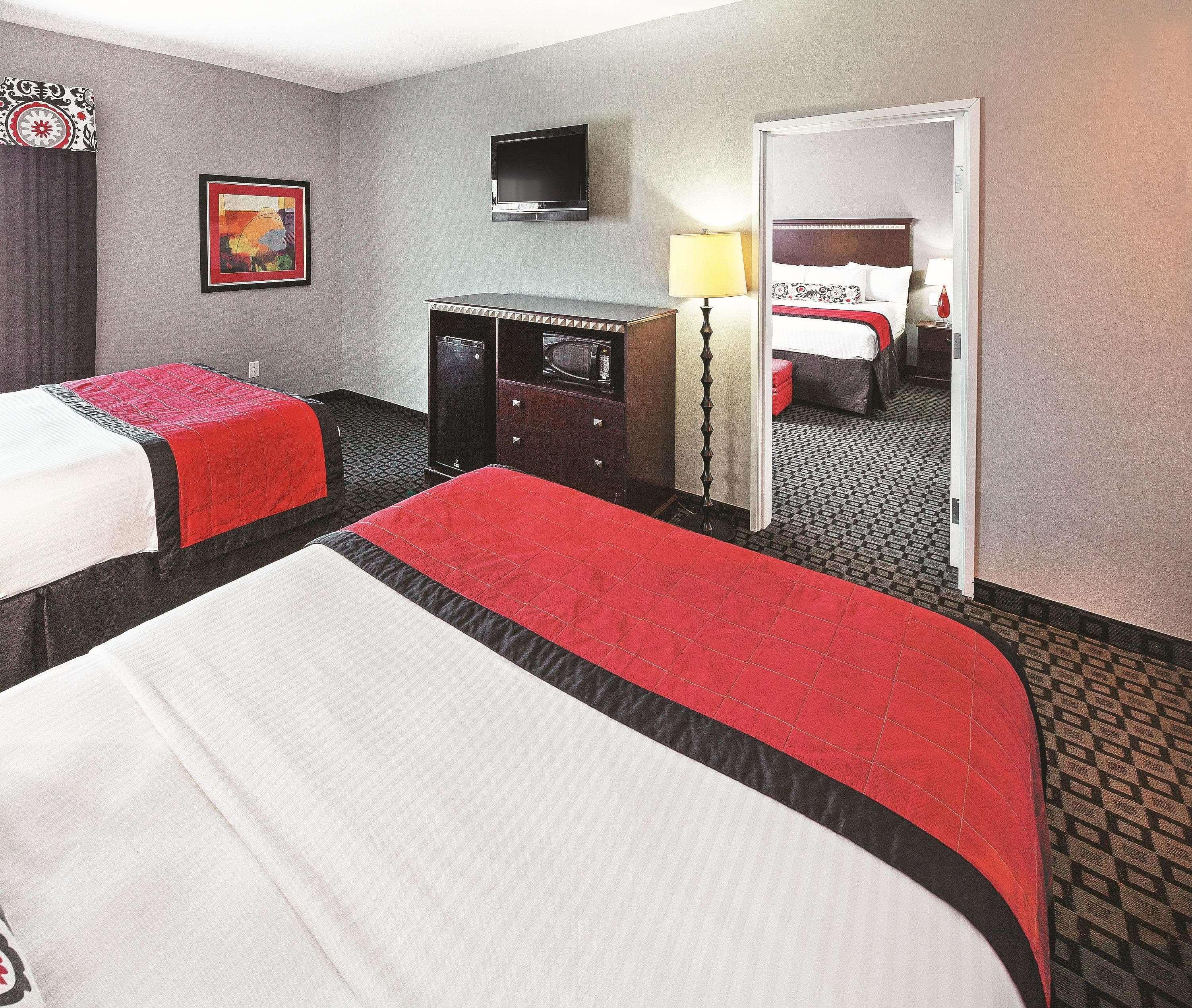 La Quinta By Wyndham Decatur Hotell Exteriör bild