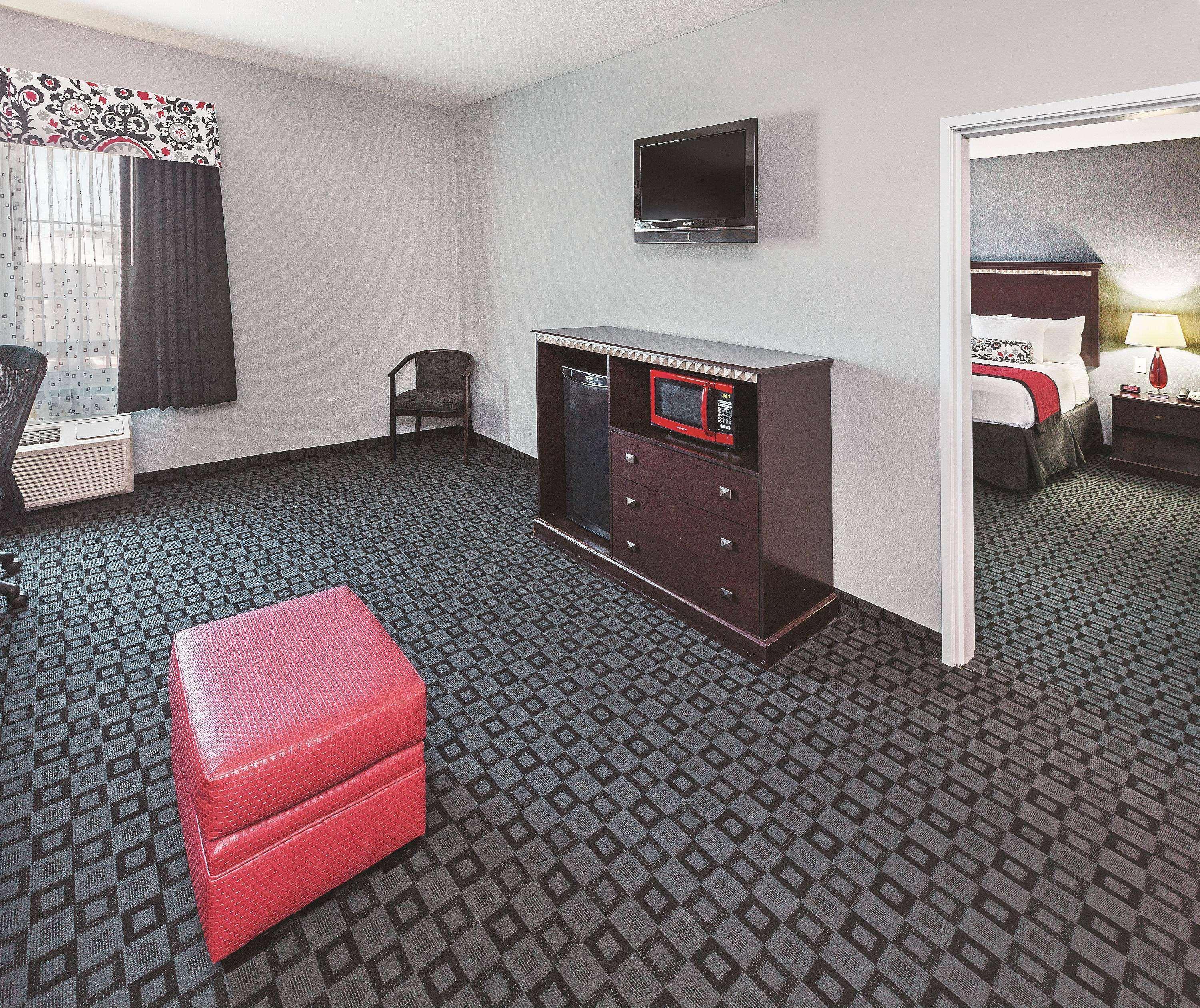 La Quinta By Wyndham Decatur Hotell Exteriör bild