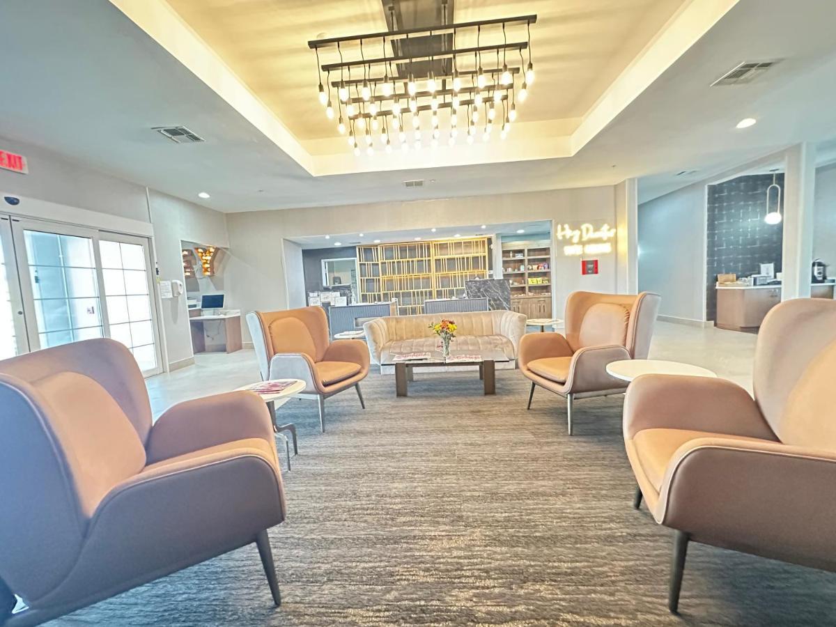 La Quinta By Wyndham Decatur Hotell Exteriör bild