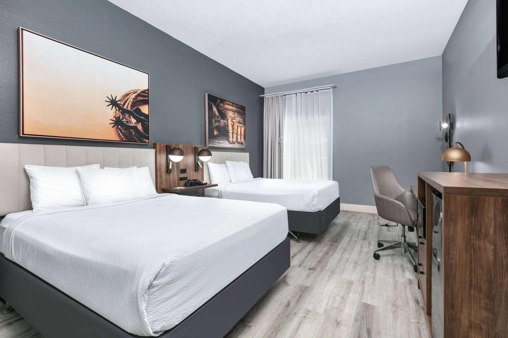 La Quinta By Wyndham Decatur Hotell Exteriör bild